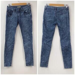 2/$30 Cabi 2 Womens Distressed Constellation Wash Skinny Denim Jeans